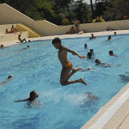 Vieilles Pierres Et Jardins Hébergement de vacances Carcassonne